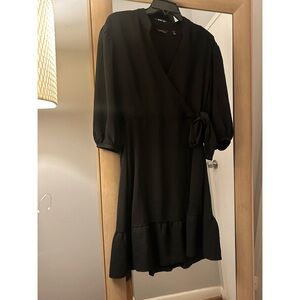 Mlle Gabrielle Black Midi Dress